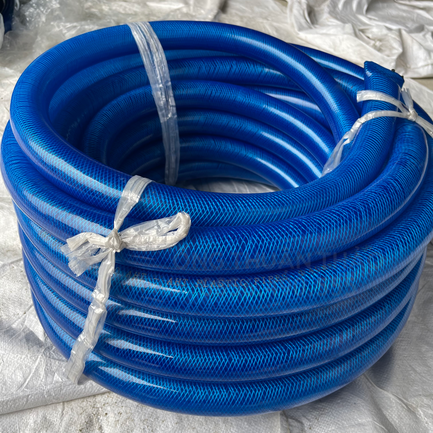 Ống nhựa PVC lưới dẻo phi 42mm - Ống lưới xanh dẫn nước Việt Úc