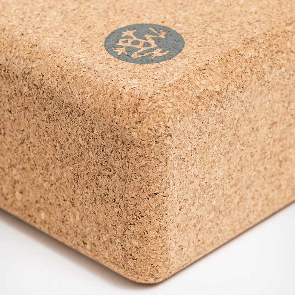 Gạch tập yoga Manduka gỗ bần Lean Cork Yoga Block Cao Cấp