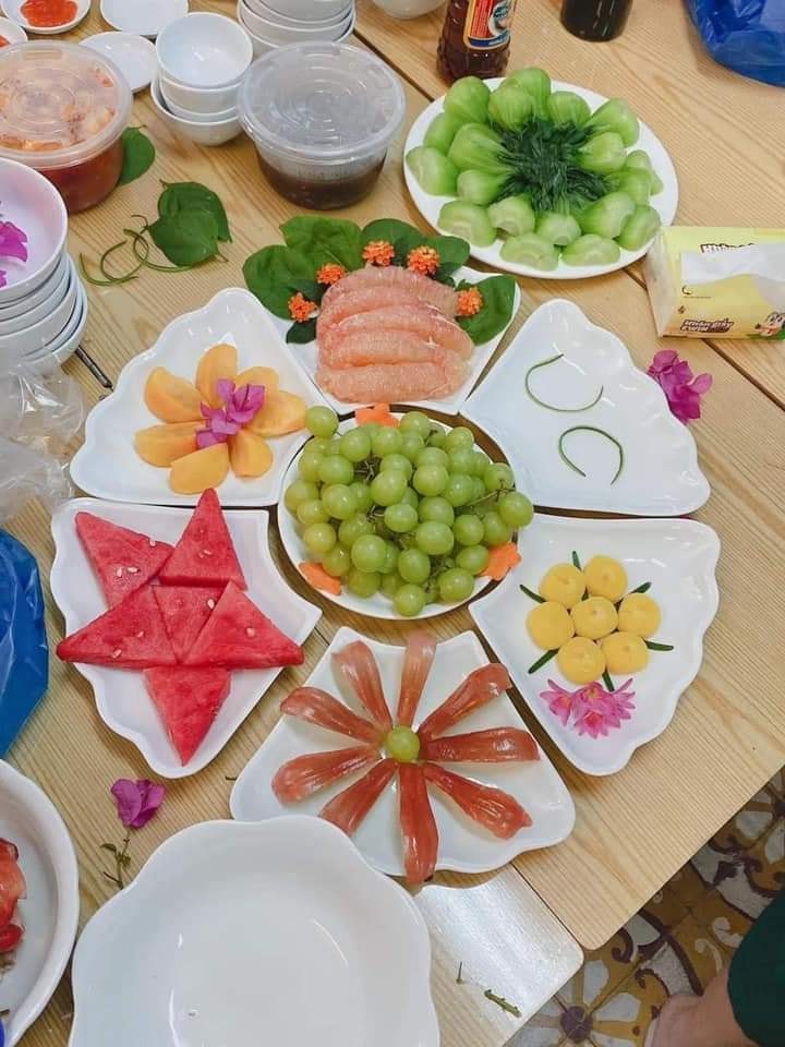 Sét bộ bát đĩa Hoa mặt trời sứ trắng cao cấp size đường kính 53,5cm