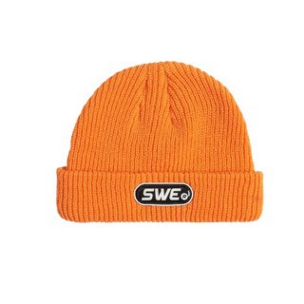 Nón len ngắn trơn SWE BEANIE Orange len dệt kim giữa ấm, thời trang chính hãng