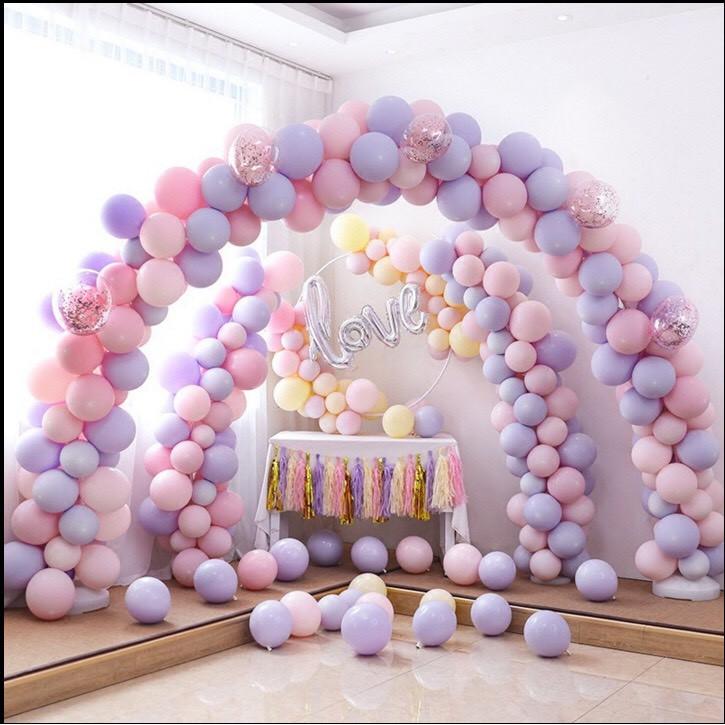 Bong bóng màu bánh macaron xinh xắn dùng để trang trí tiệc sinh nhật