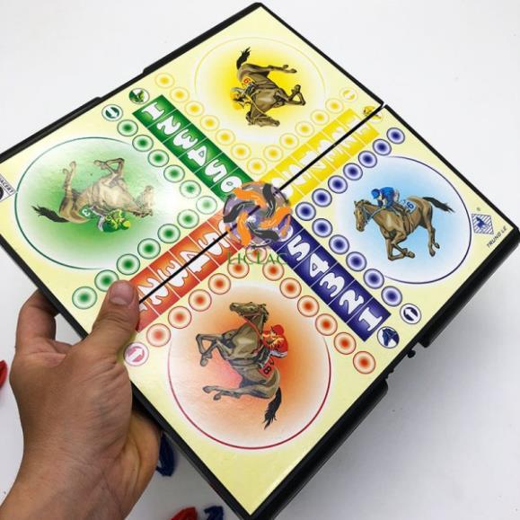 Bộ đồ chơi Bàn Cờ Cá Ngựa TRUNG LÊ sản xuất tại Việt Nam -