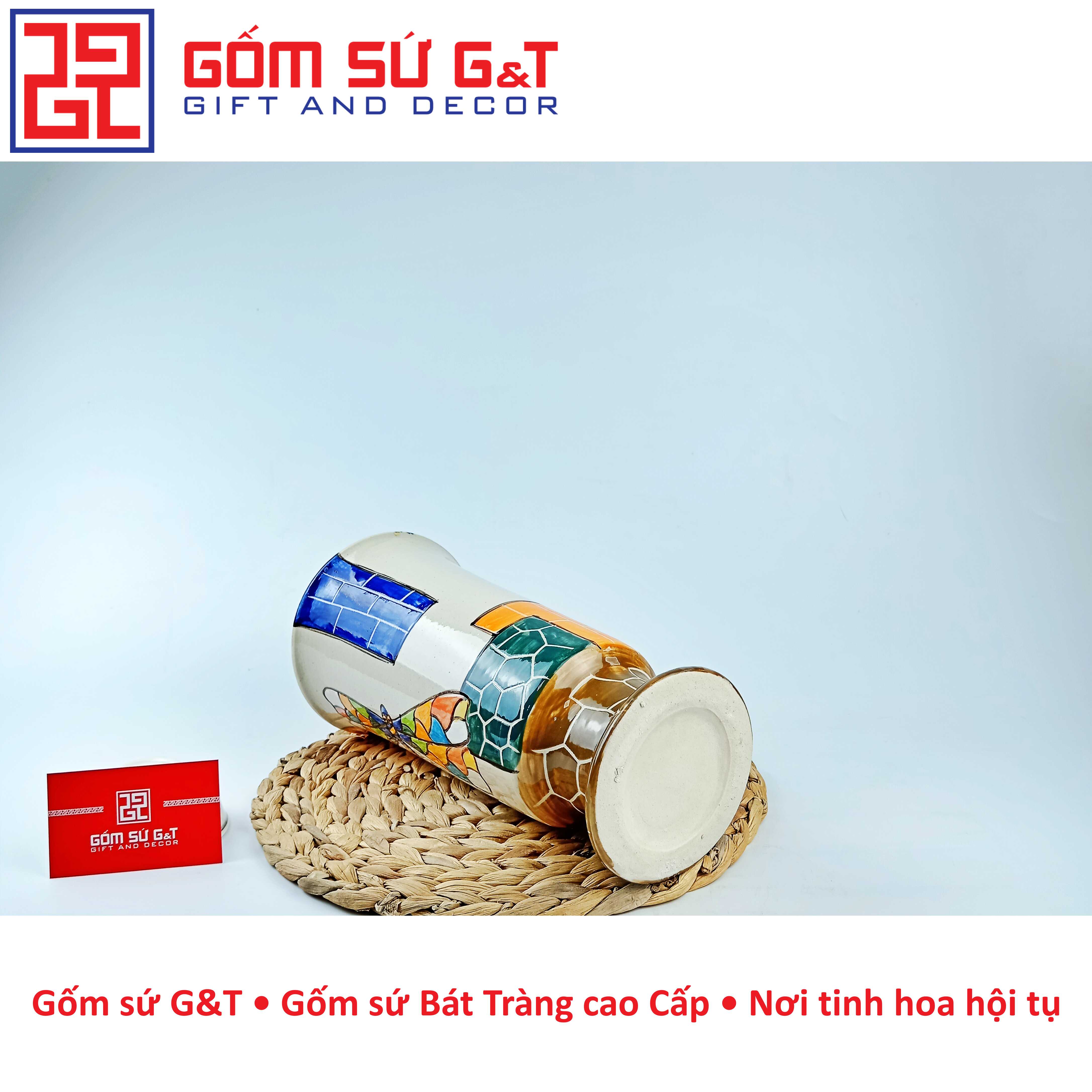 Lọ hoa trang trí dáng chân ly thấp khắc chuồn Gốm Sứ G&T