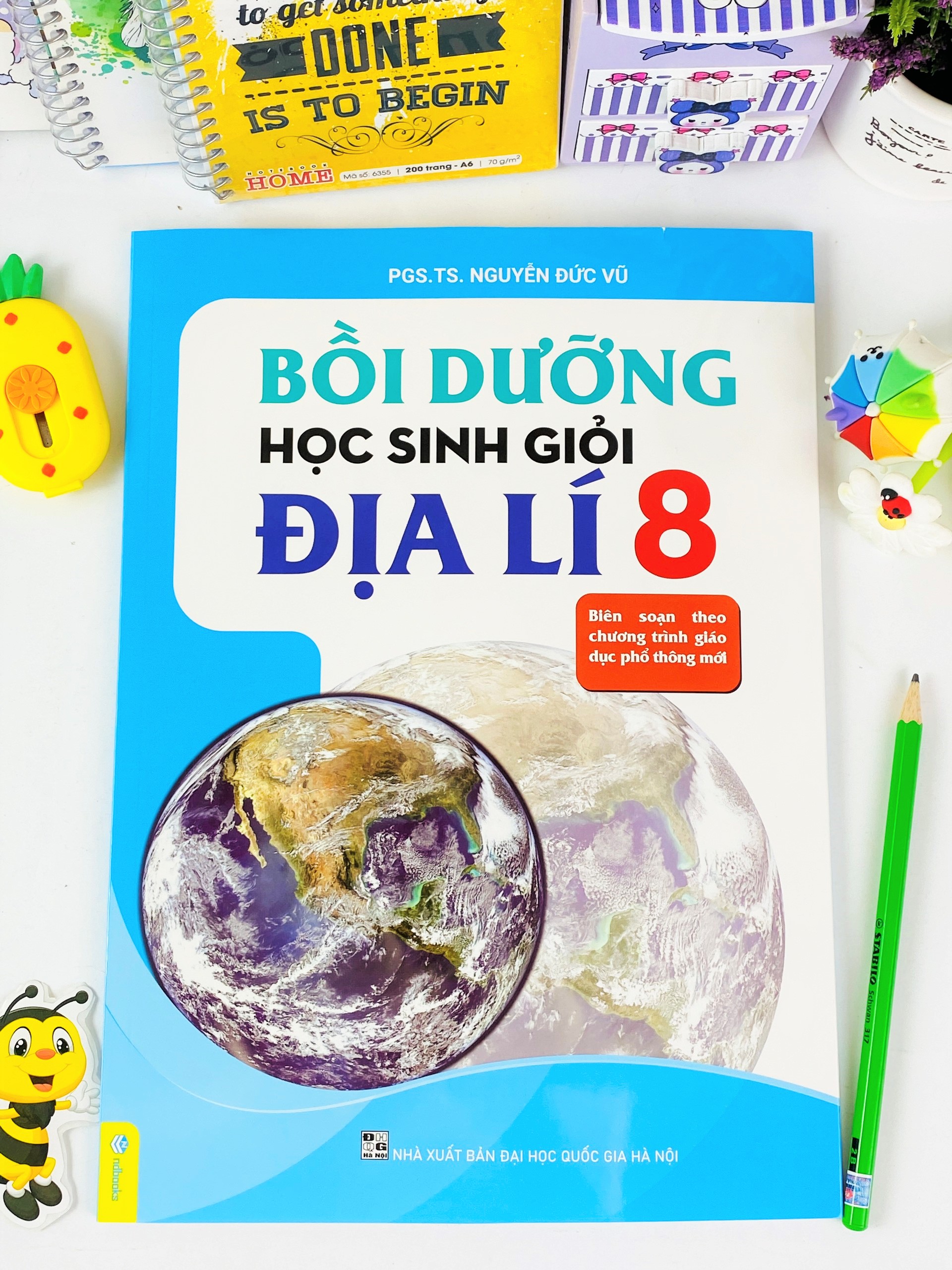 Sách - Bồi Dưỡng Học Sinh Giỏi Địa Lí 8 - Biên soạn theo chương trình GDPT mới - ndbooks