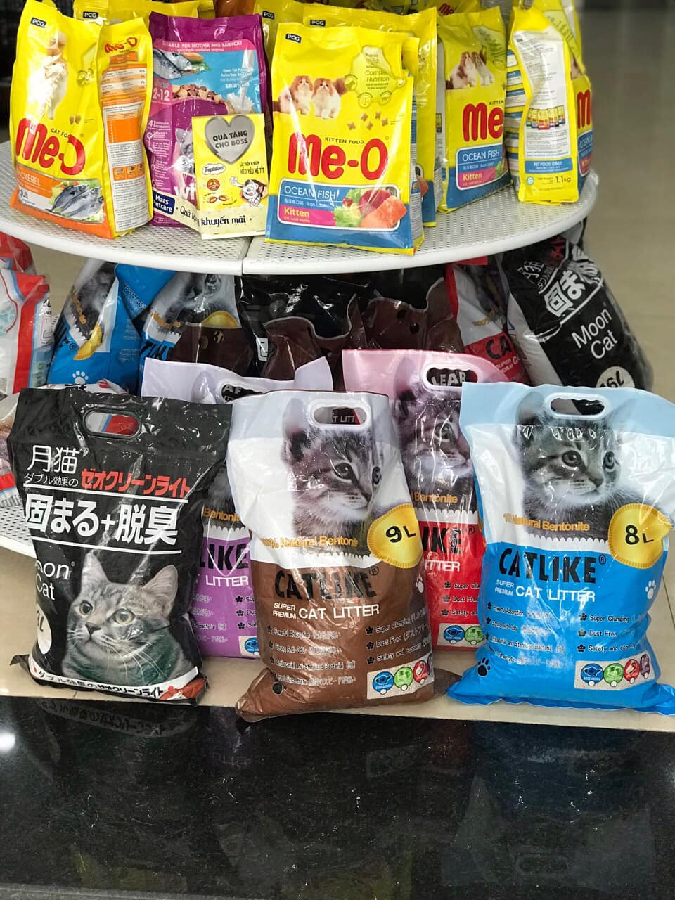Cát nhật đen MOON CAT cho mèo | TÚI 9L | Cát MOON CAT cho mèo chính hãng xuất xứ Nhật Bản.