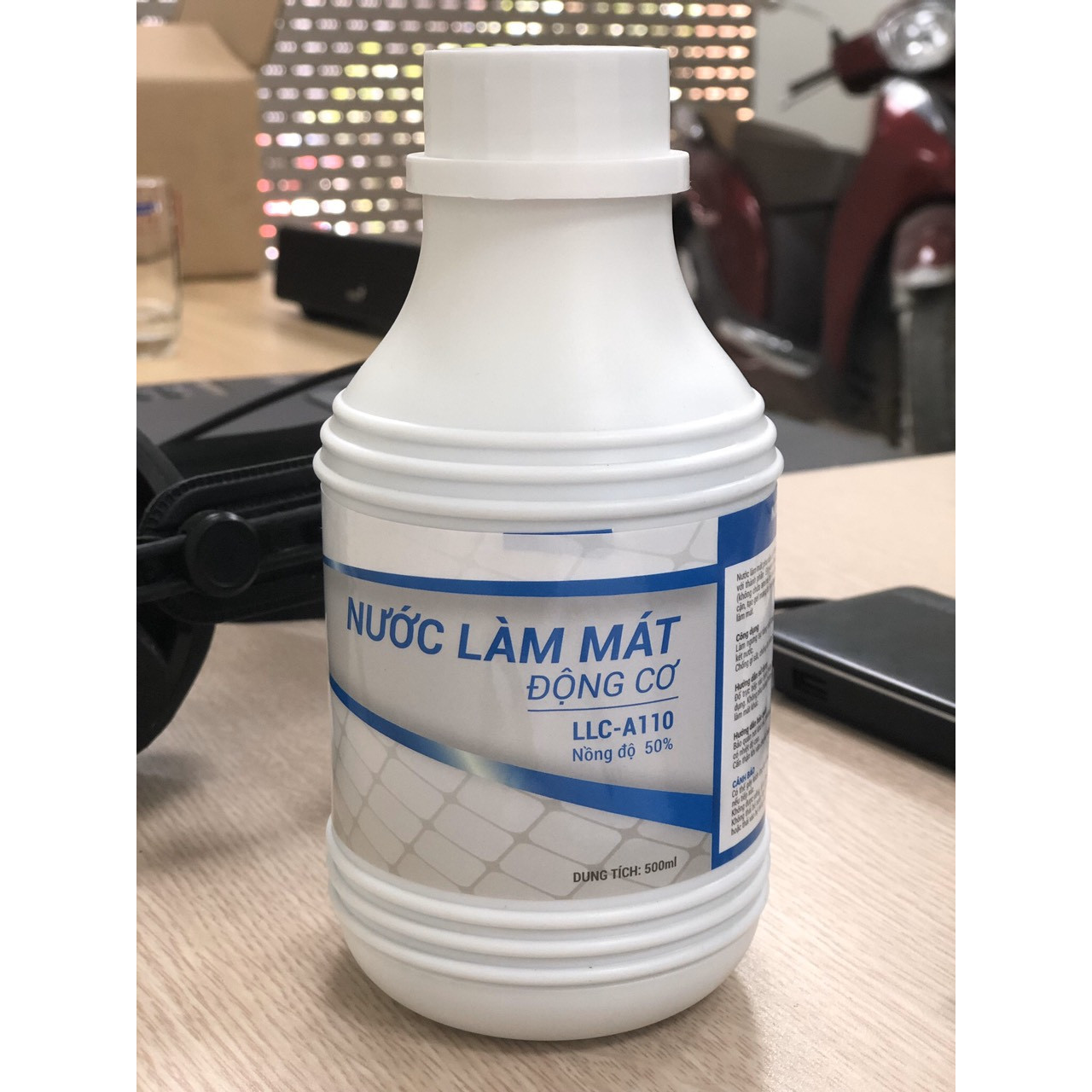 Nước làm mát động cơ pha sẵn LLC-A110 chai 500ml