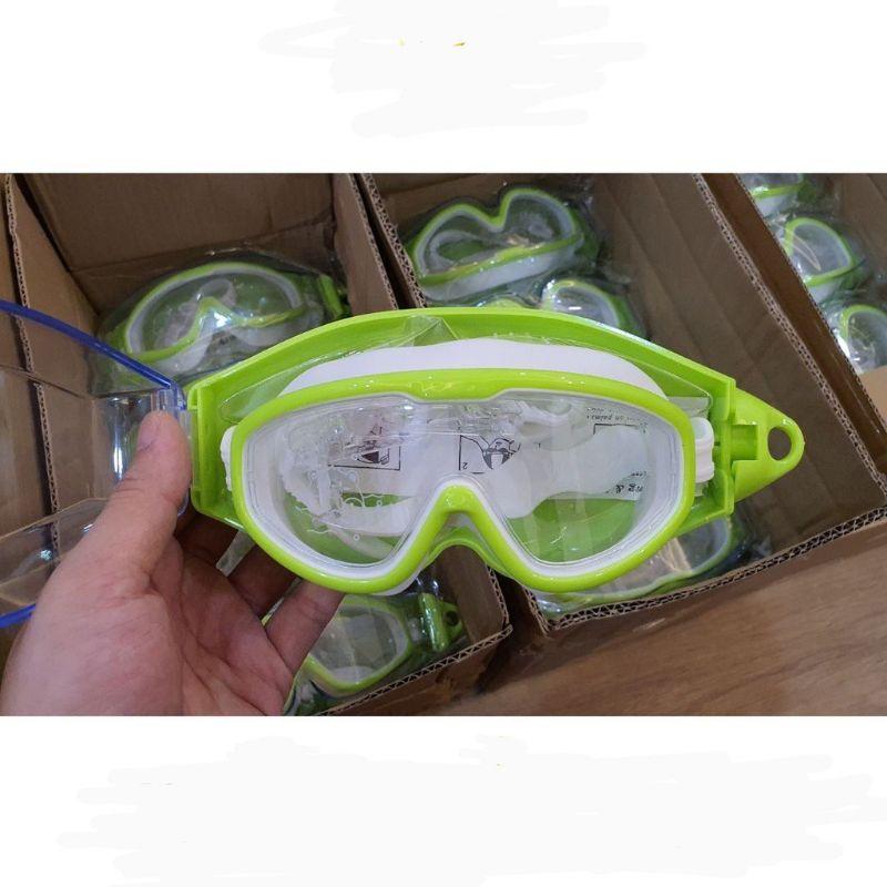 Kính bơi an toàn cho mắt cũng như rèn luyện an toàn bơi theo quy địnhgoggles safe eyes aswellas practice swimming safety