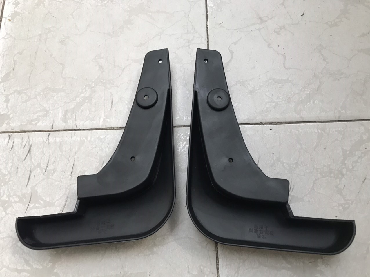 Bộ chắn bùn bánh xe Chevrolet Cruze 2009-15
