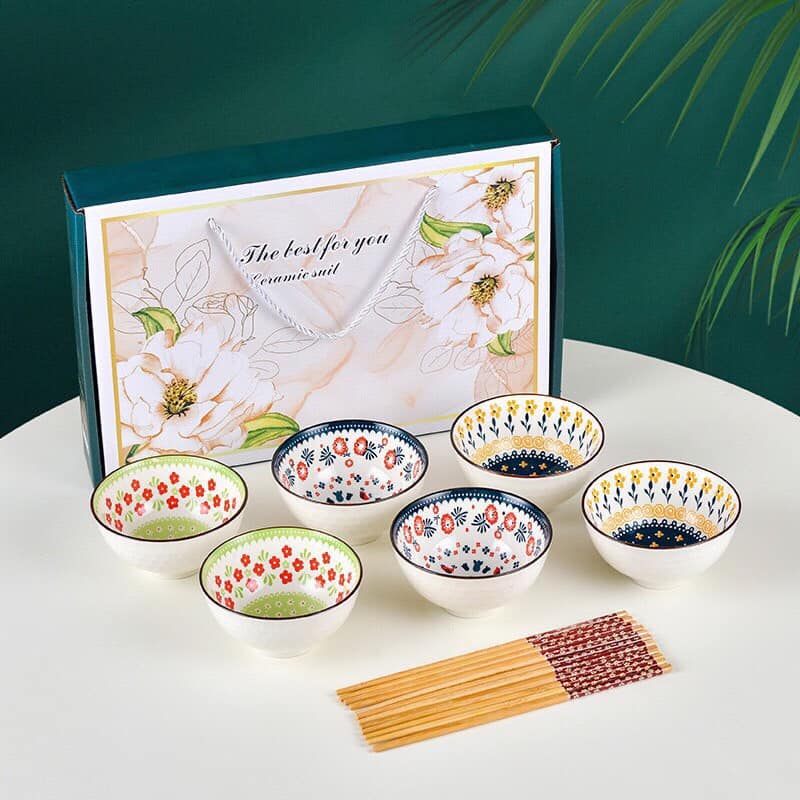 Bộ 6 Chén Sứ Hoạ Tiết Hoa Nhí - Tặng Kèm 6 Đũa Hoa Cao Cấp