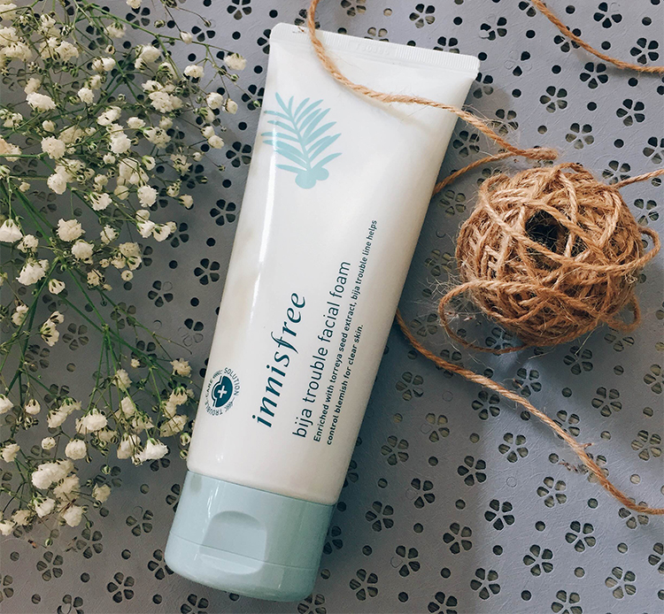 Sữa Rửa Mặt Từ Dầu Bija Innisfree Bija Trouble Facial Foam (150ml)