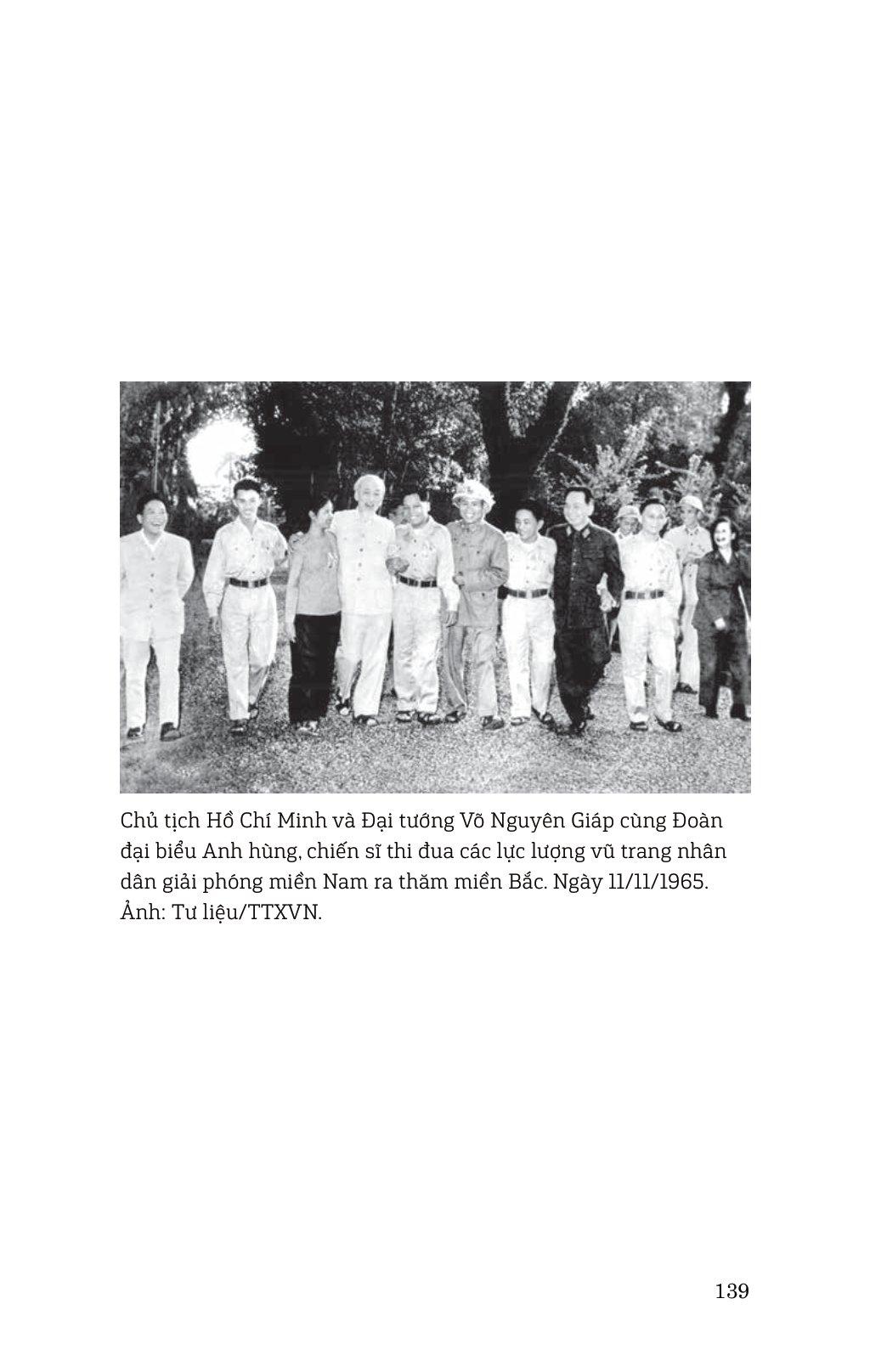 Di Sản Hồ Chí Minh - Bác Hồ Với Văn Hóa Phương Đông