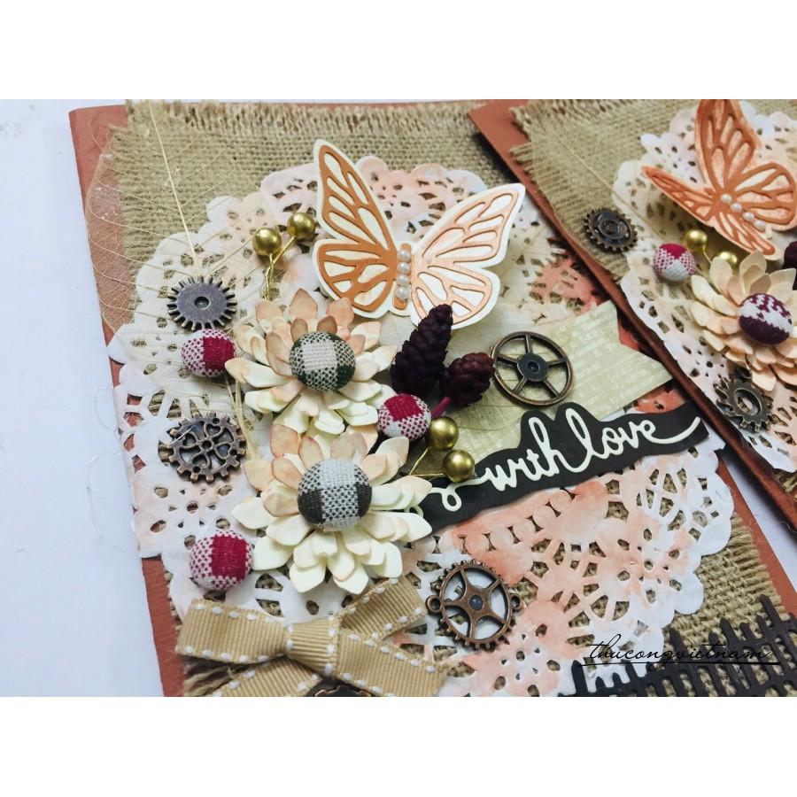 Thiệp vinatge mặt đồng và bướm With love 15x20cm