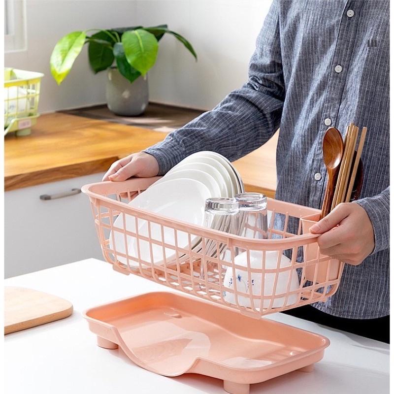 Rổ úp chén dĩa bằng nhựa có khay thoát nước
