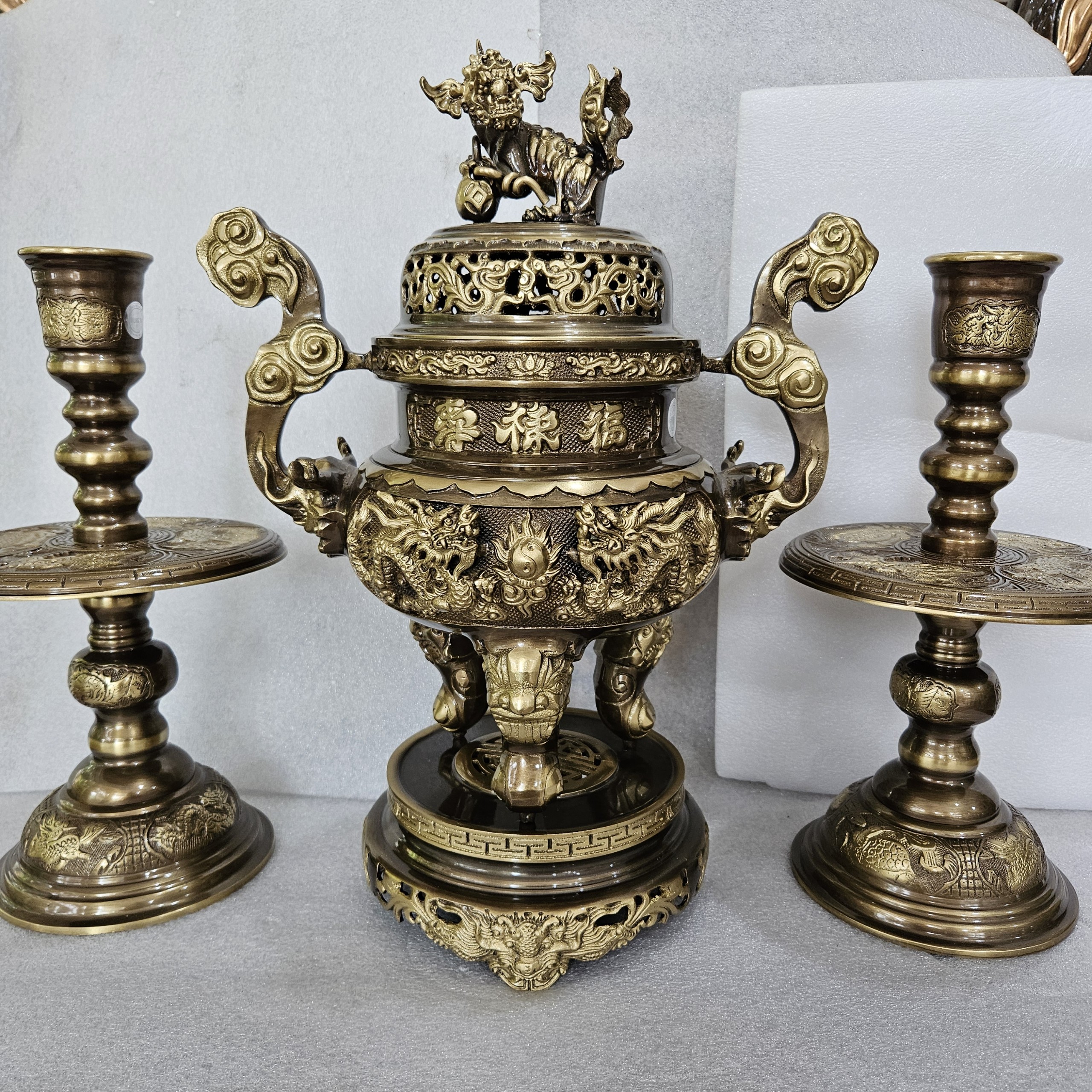 Đỉnh Rồng, Đỉnh Đồng Thờ Cúng 42cm Màu Hun, Chân Nến Đỉnh Lư Hương