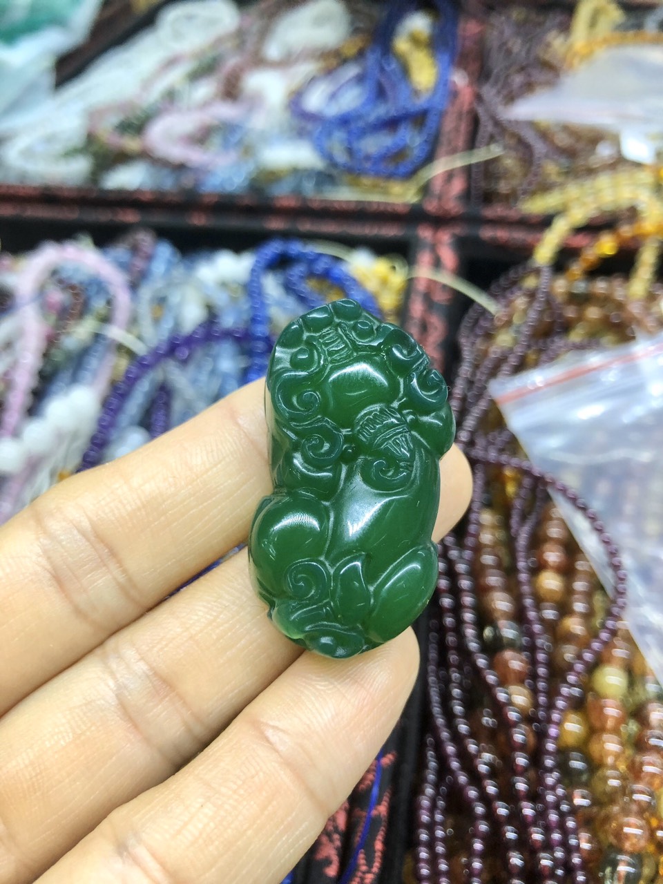 Mặt dây chuyền tỳ hưu đá mã não
