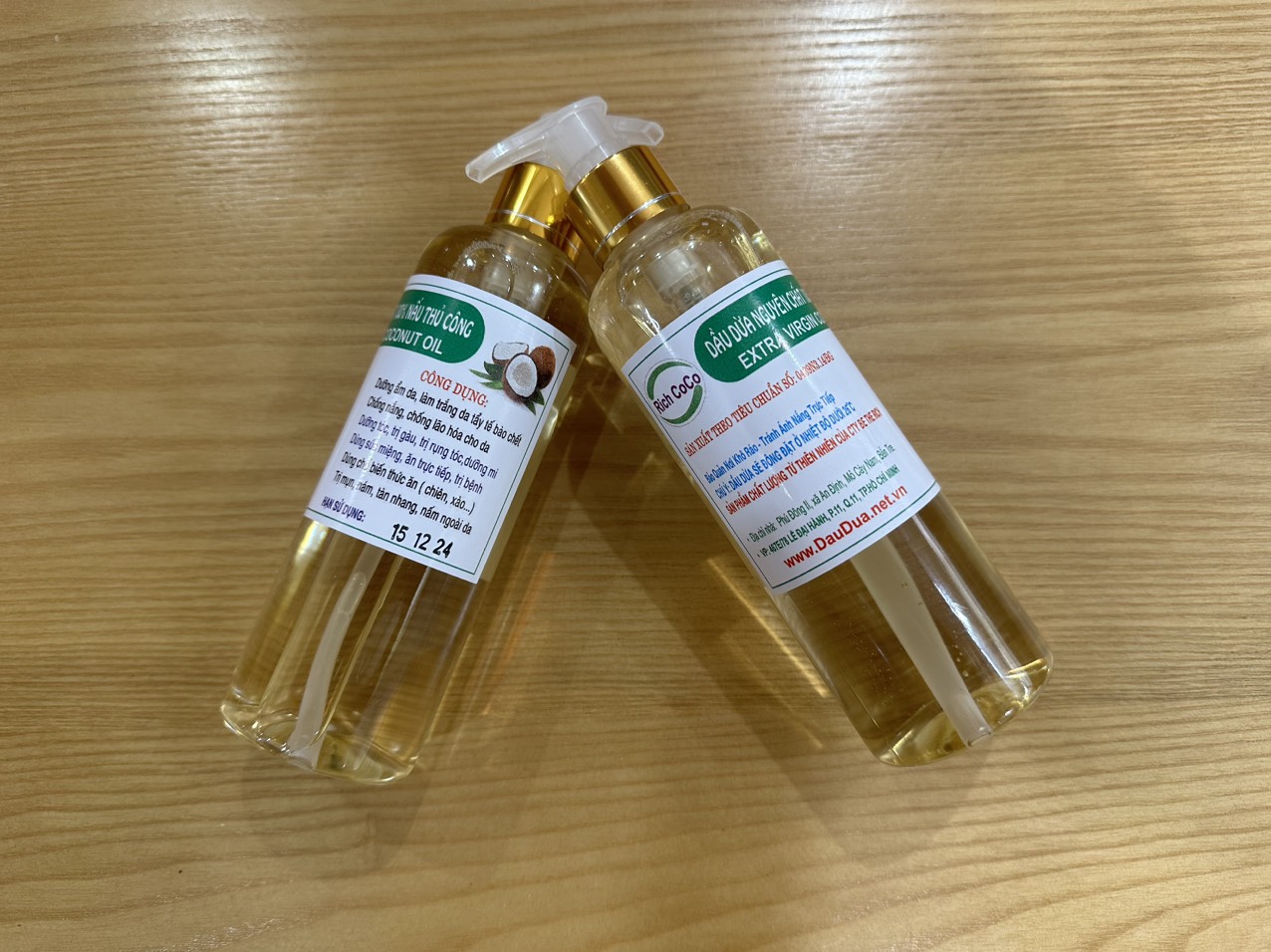 DẦU DỪA 100% NGUYÊN CHẤT BẾN TRE - NẤU THỦ CÔNG – RICH COCO - EXTRA VIRGIN COCONUT OIL - CHAI 300ml