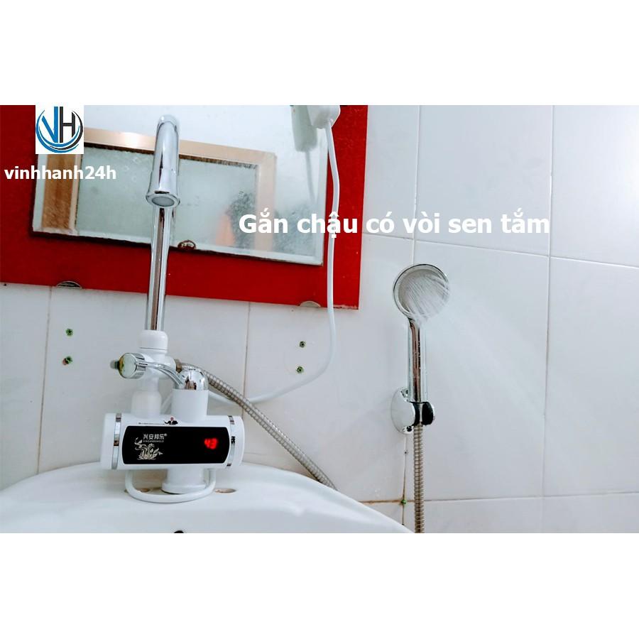 Vòi nước nóng lạnh có vòi sen tắm lắp đặt trực tiếp tại vòi nước thường