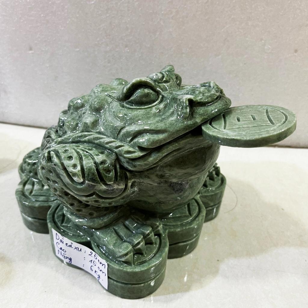 Thiềm thừ phong thủy đá tự nhiên, cóc ba chân nhiều màu cho khách lựa chọn