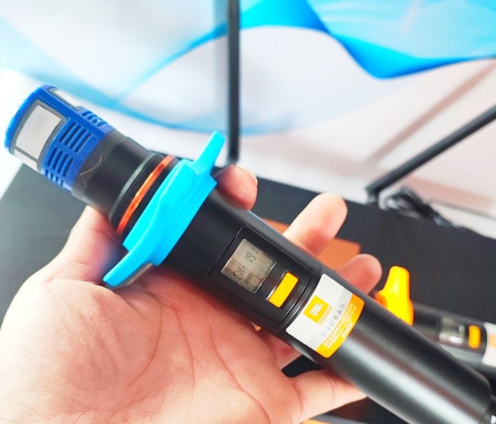 XẢ KHO lấy tương tác .. Mic không dây J.B.M. VM 888 VM888 thông minh cảm biến gia tốc tự ngắt
