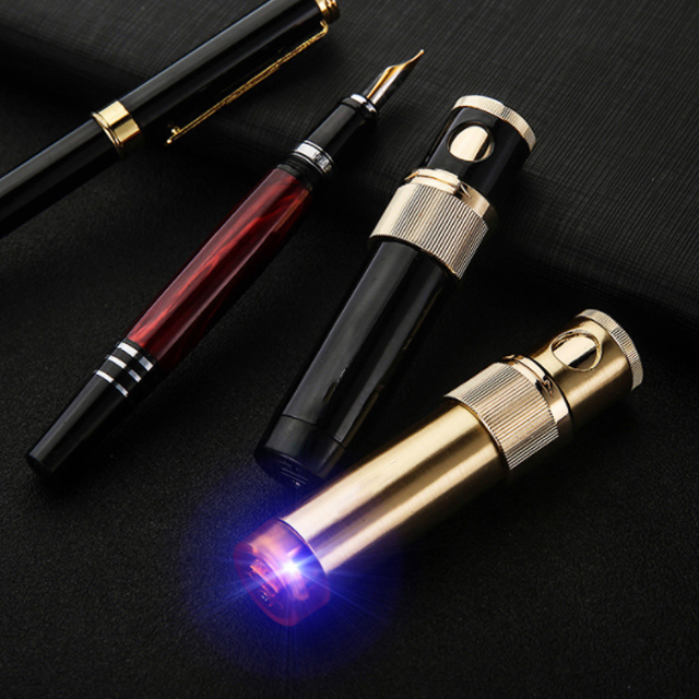 Vỏ Hột Quẹt Bật Lửa Sạc Điện Usb Honest Bc 4069-1 Tia Lửa Điện Mai Xo Cao Cấp Thiết Kế Độc Đáo Mới Lạ - Giao Màu Ngẫu Nhiên