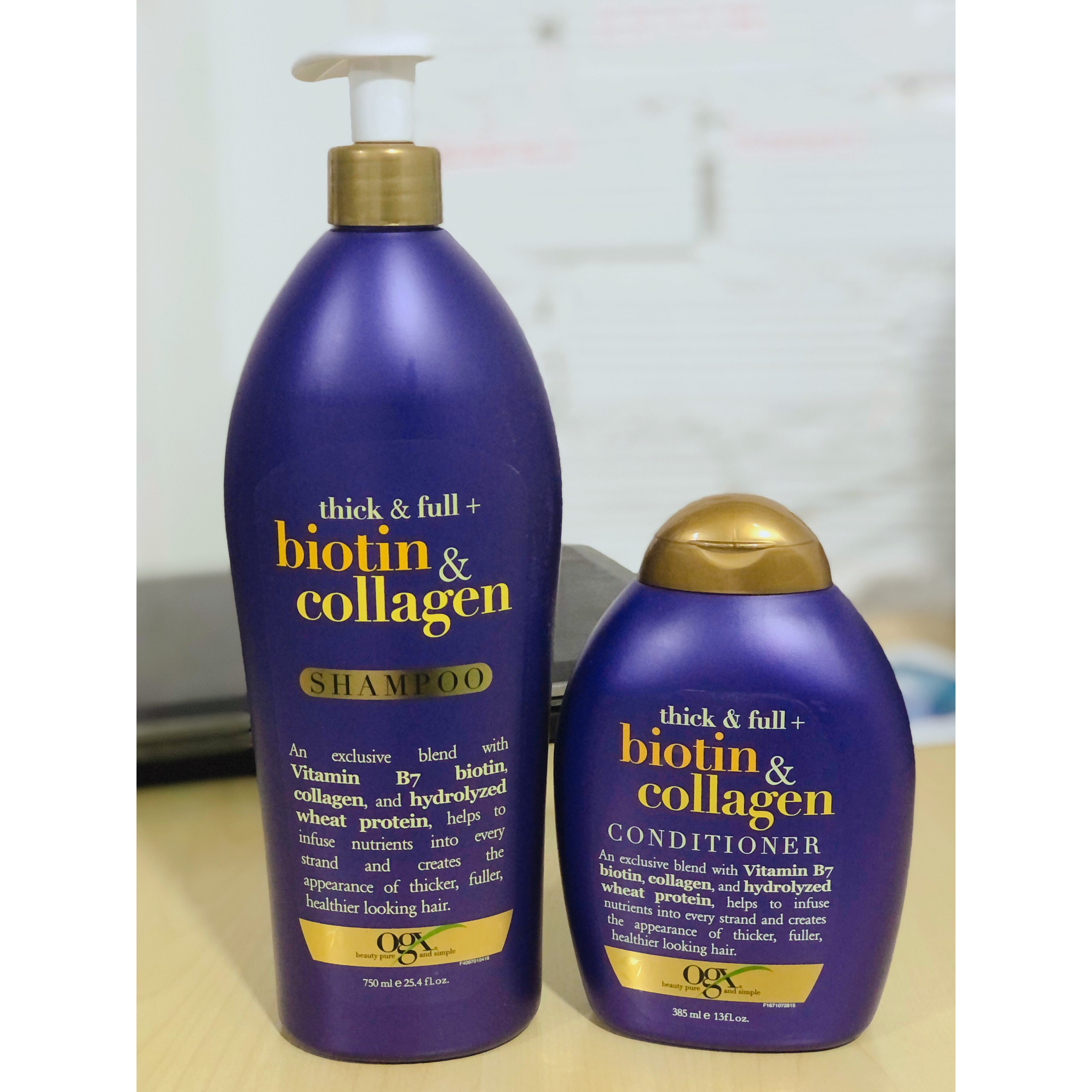 Bộ gội xả Biotin Collagen Mỹ (Chai Gội 750ml + Chai Xả 385ml)