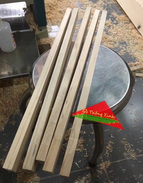 Bó 5 thanh gỗ vuông tuyển đẹp dài 50cm, rộng 4cm, dày 1.5cm dùng làm khung sườn, làm kệ, trang trí