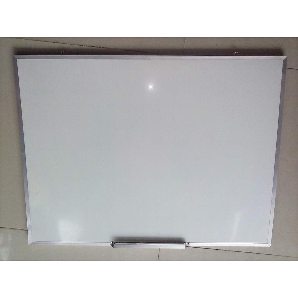 Bảng MICA 40x60 viết bút lông viền nhôm - có khay đựng bút, tặng bút