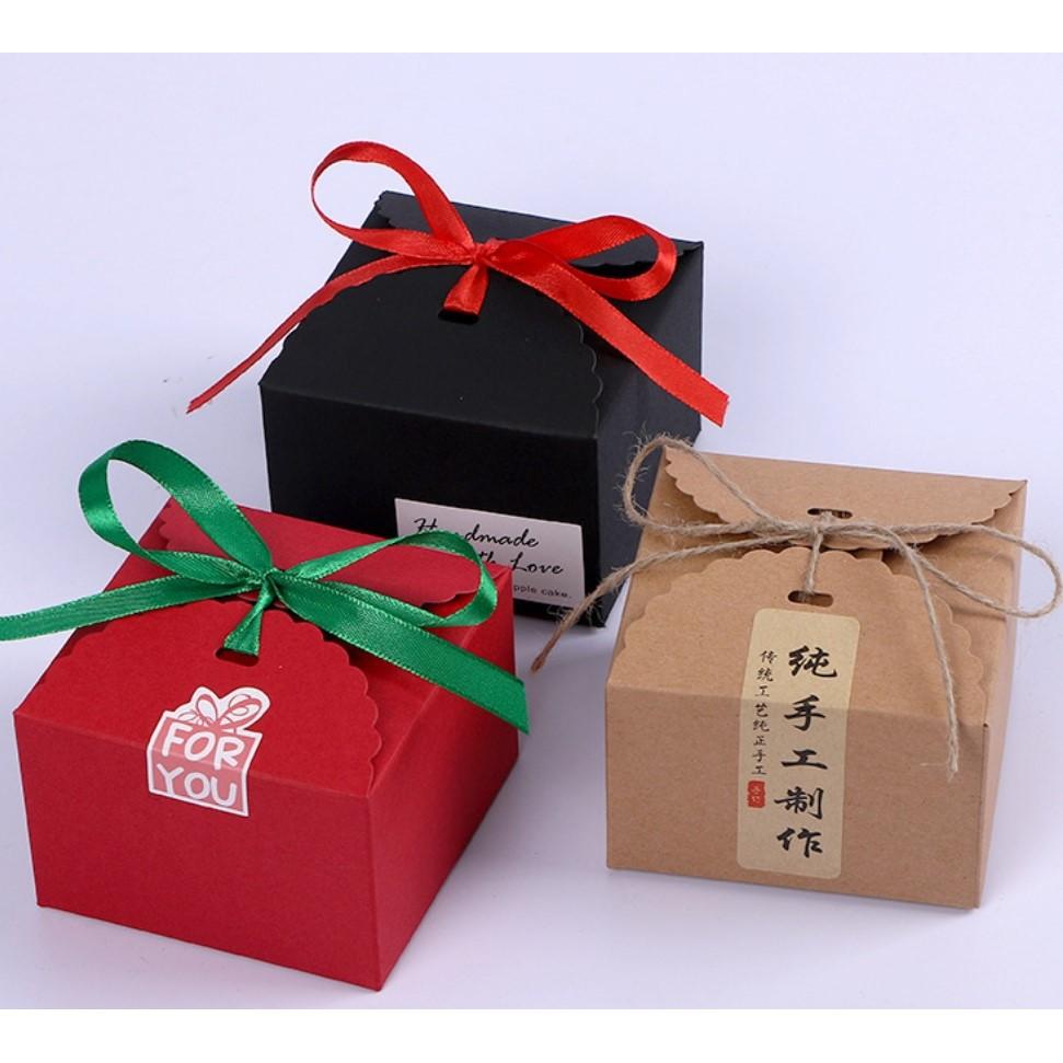 DEC01-04 Hộp đựng bánh kẹo 12X12X9CM