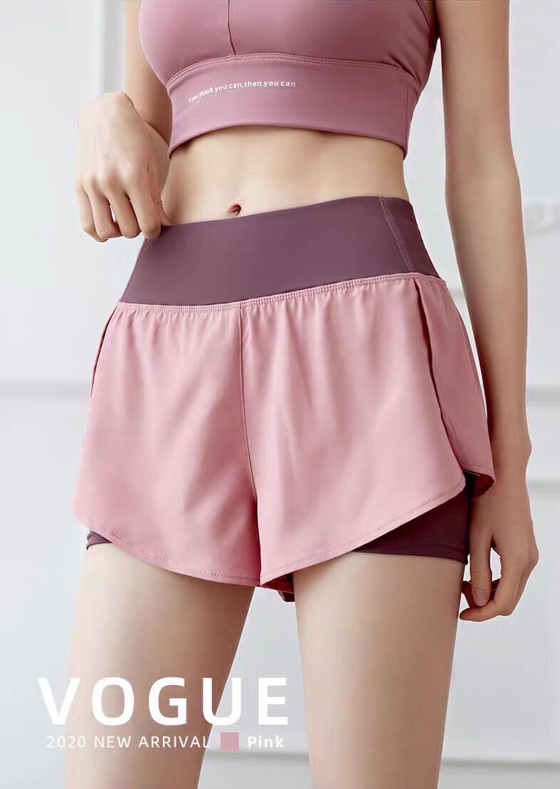 Quần short 2 lớp nữ chấm bi