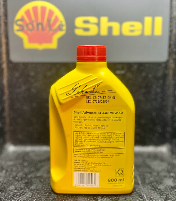 Shell ax5 20w-50. 800ml . Shell vàng cho xe chở nặng (chuyên shipper giao hàng)