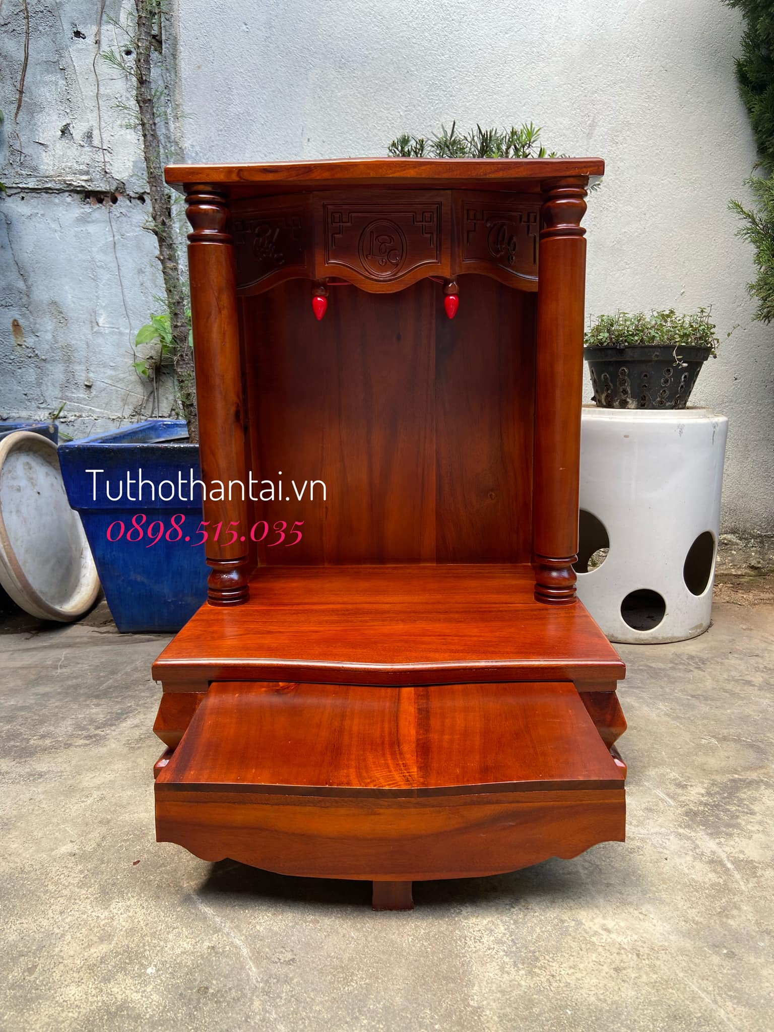 Bàn thờ thần tài gỗ Tràm cột Tròn trơn 60 X 81CM