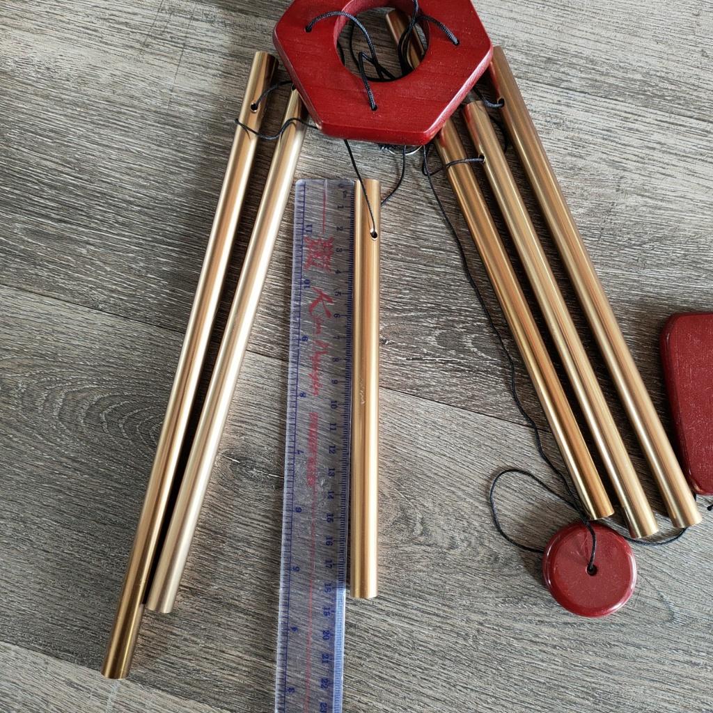 Chuôn gió Ống kim loại 6 ống vàng-Phong Thủy