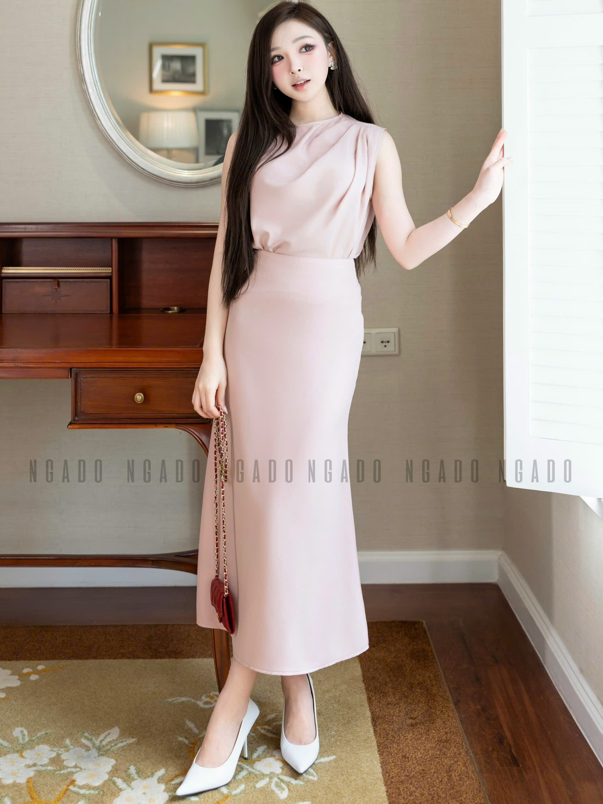 Set áo váy hồng sát nách xếp ly NGADO , set áo váy dài , set áo váy hồng