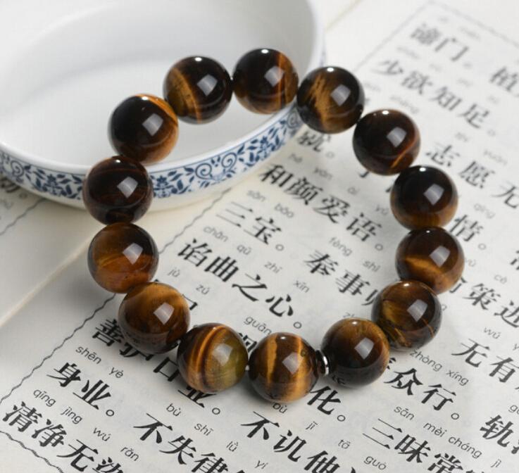 Vòng đeo tay đá mắt hổ phong thủy Hồng Thắng