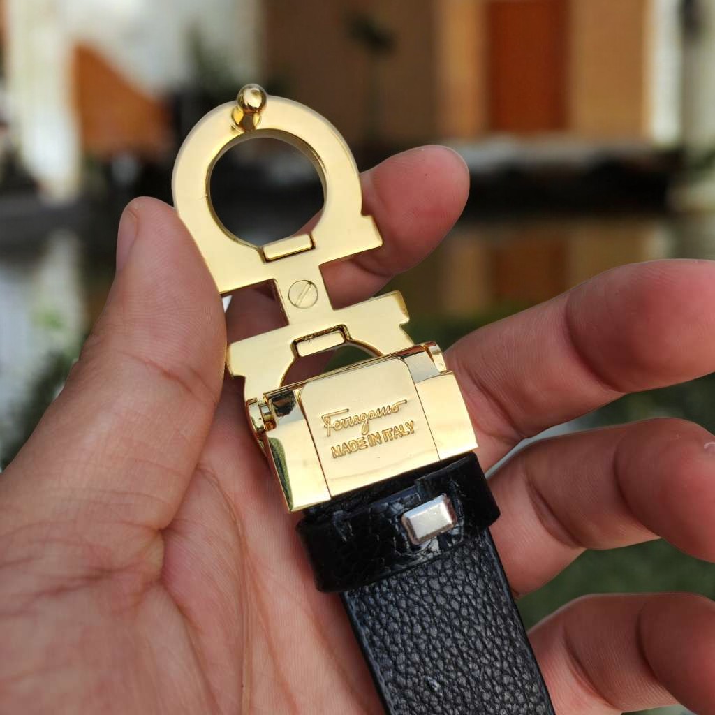 Dây nịt nữ Khóa xịn. Dây liền tấm da bụng cá sấu!