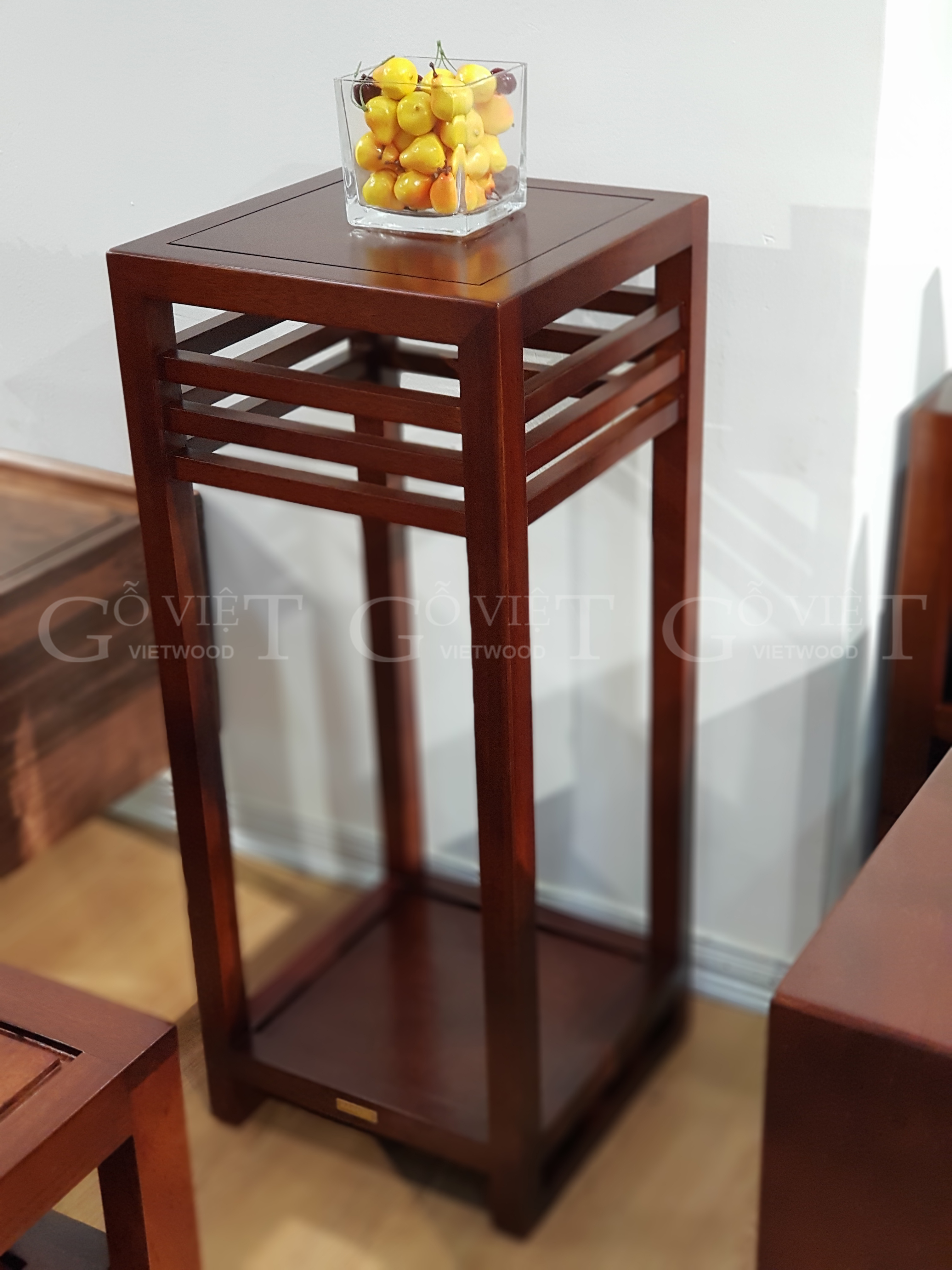 Đôn góc gỗ gụ Yugana-Gỗ Việt