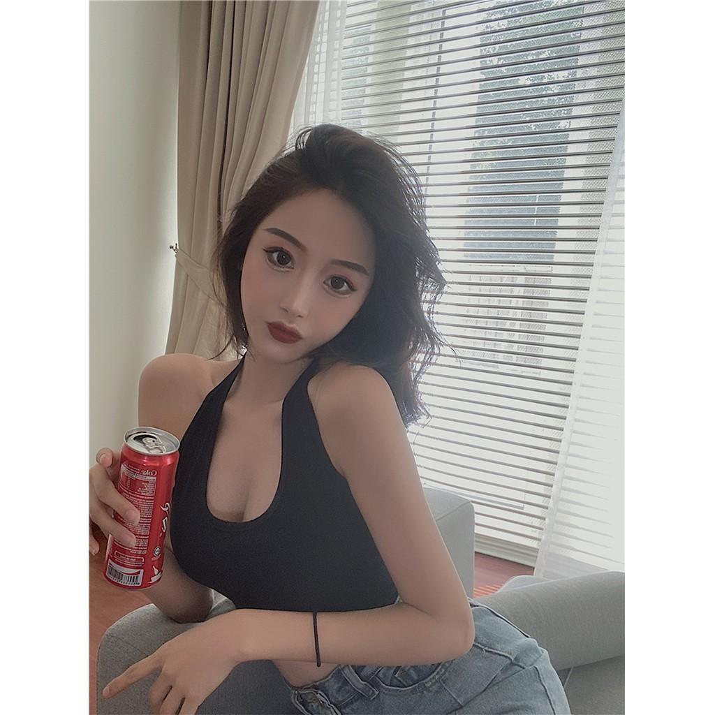 Áo croptop nữ kiểu cổ yếm ôm body màu trắng / đen CRA034