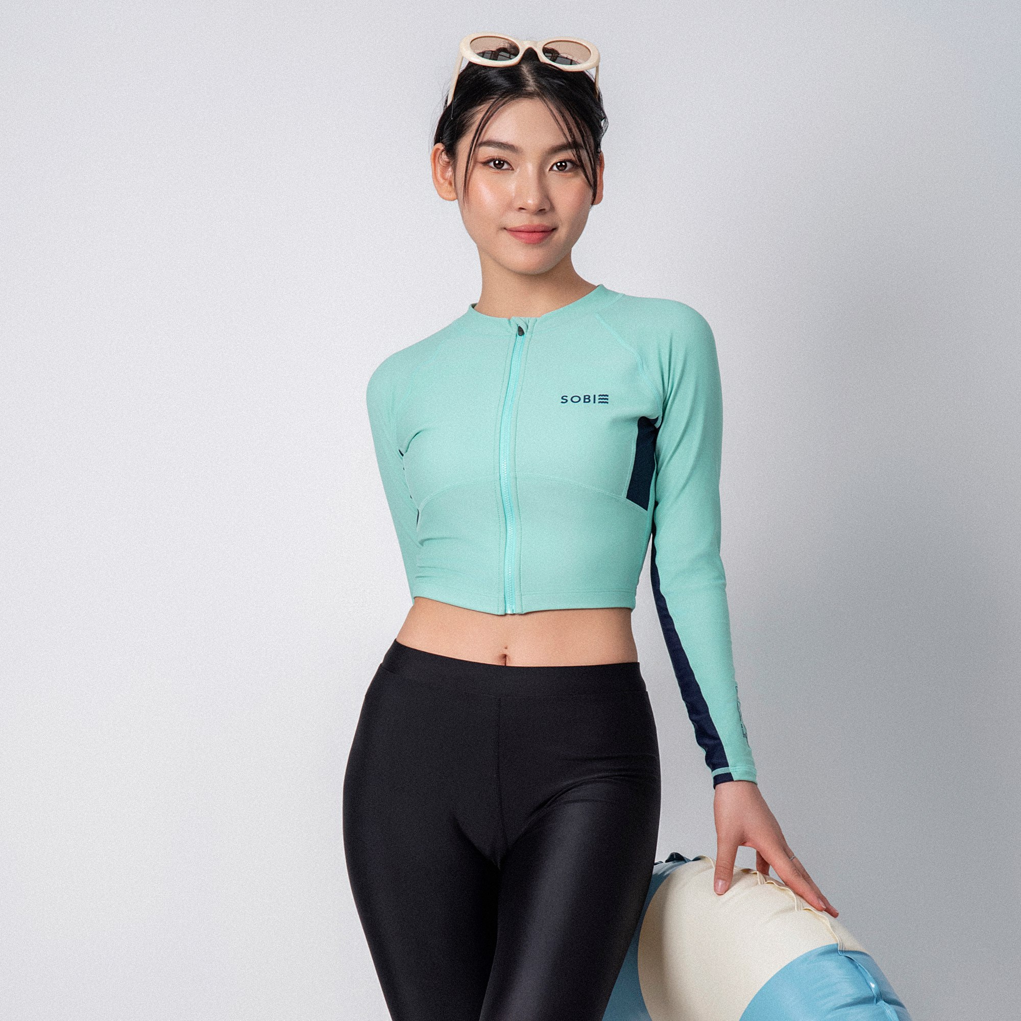 Destiny Serena Áo bơi nữ croptop khoá kéo SOBIE