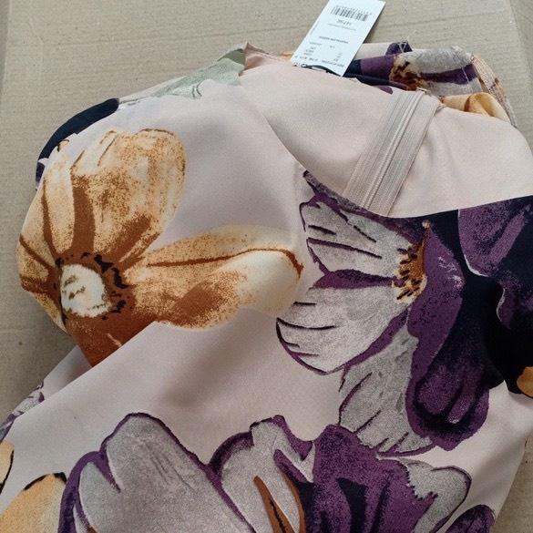 ĐẦM TRUNG NIÊN HOA CÚC THỜI TRANG