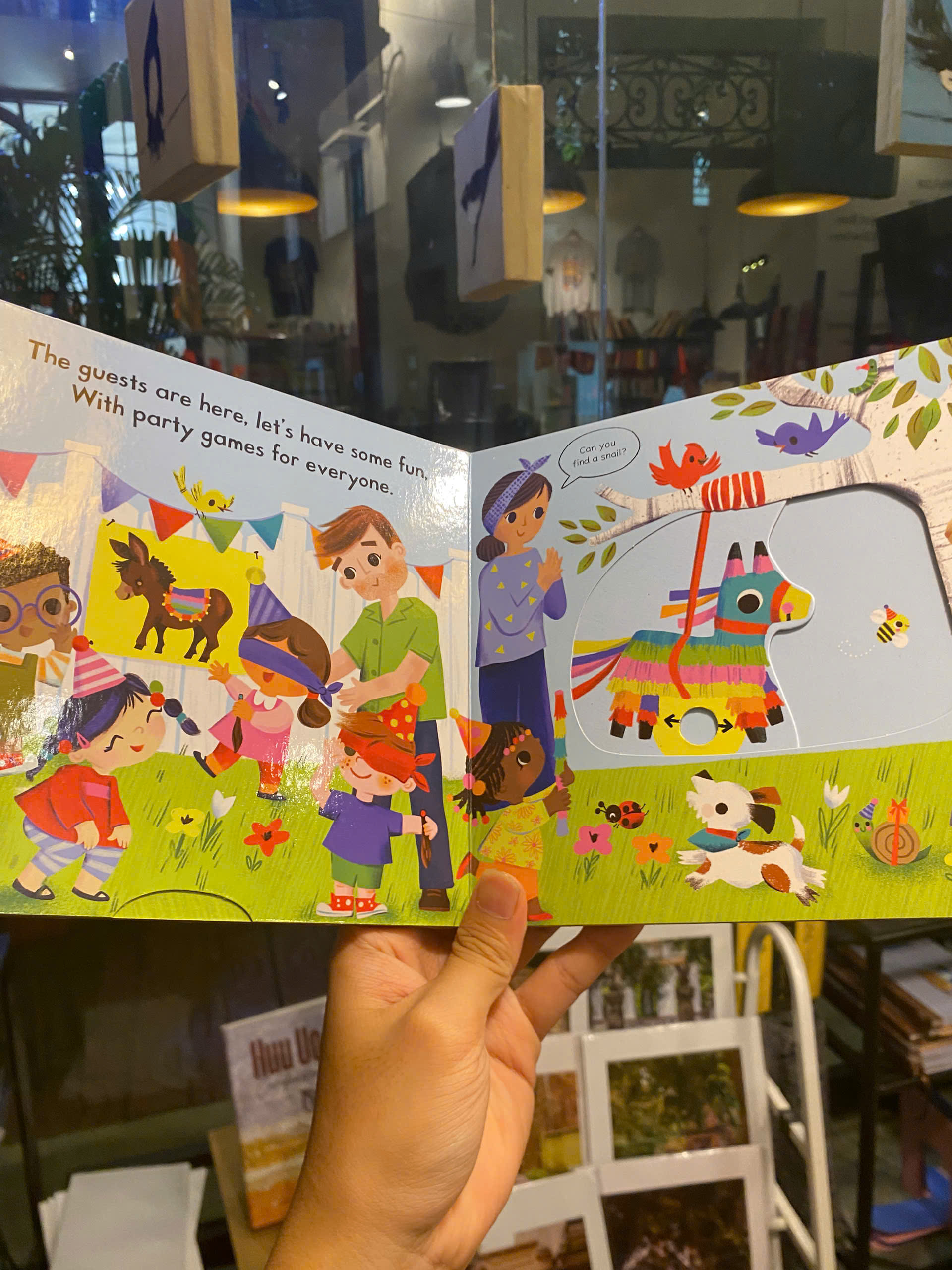 Sách - Busy Party by Campbell Books | English Children's Picture Book - Activity Book