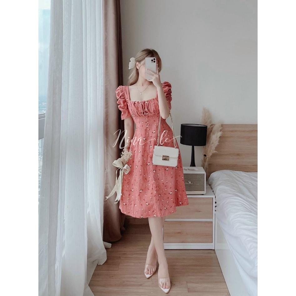 Đầm xoè lụa hoa cổ vuông tay nhún xếp ly ngực xinh xắn