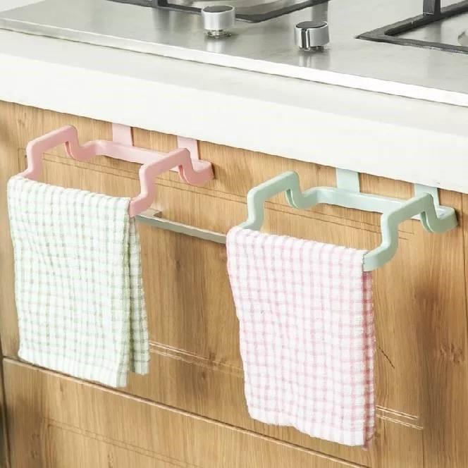 Giá Nhựa Treo Khăn, Túi Nilong Dùng Để Đựng Rác