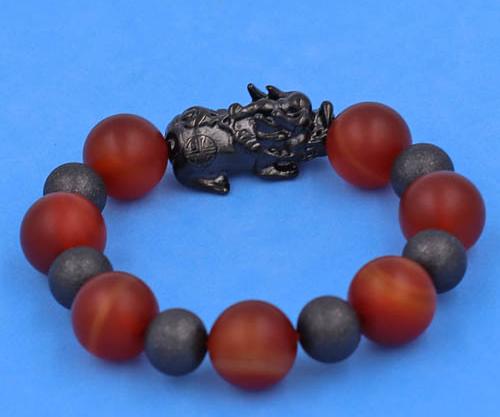 Chuỗi đeo tay Tỳ Hưu inox charm Thạch Anh Đỏ Mờ Size 16 ly phối 6 bi - hợp mệnh Hỏa, mệnh Thổ - Chuỗi size XXL