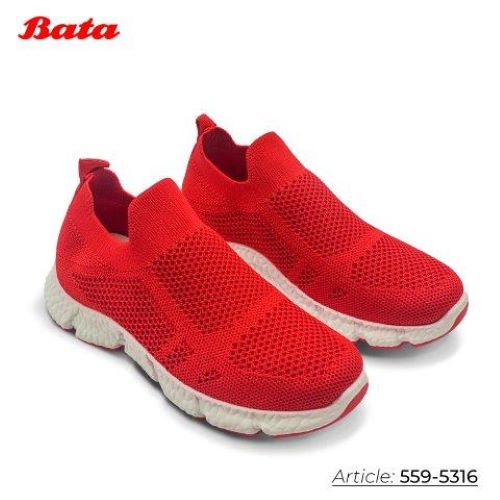 Giày sneaker nữ màu đỏ Thương hiệu Bata 559-5216