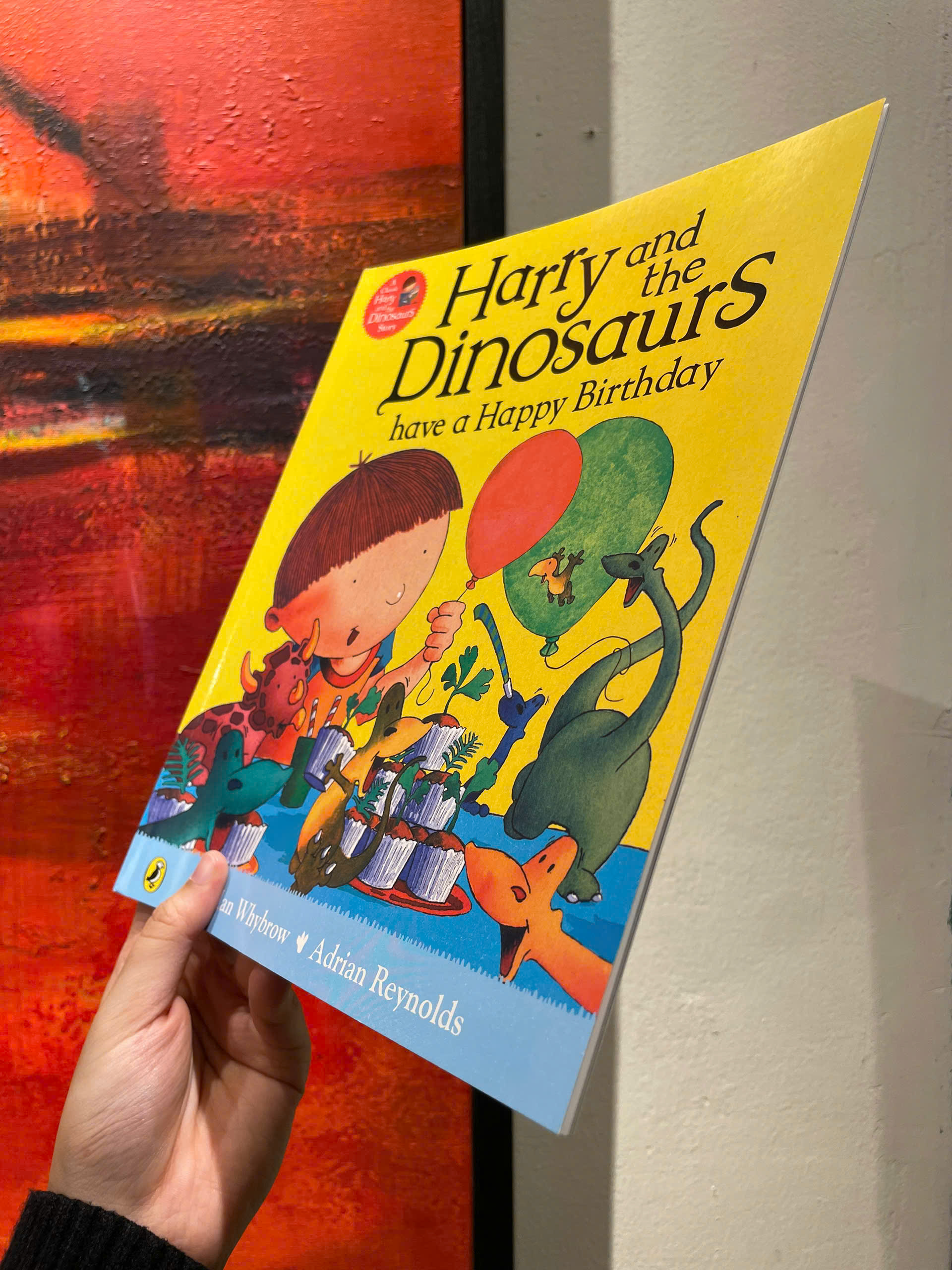 Harry &amp; the Dinosaurs Have a Happy Birthday by Ian Whybrow - Children Picture book in English