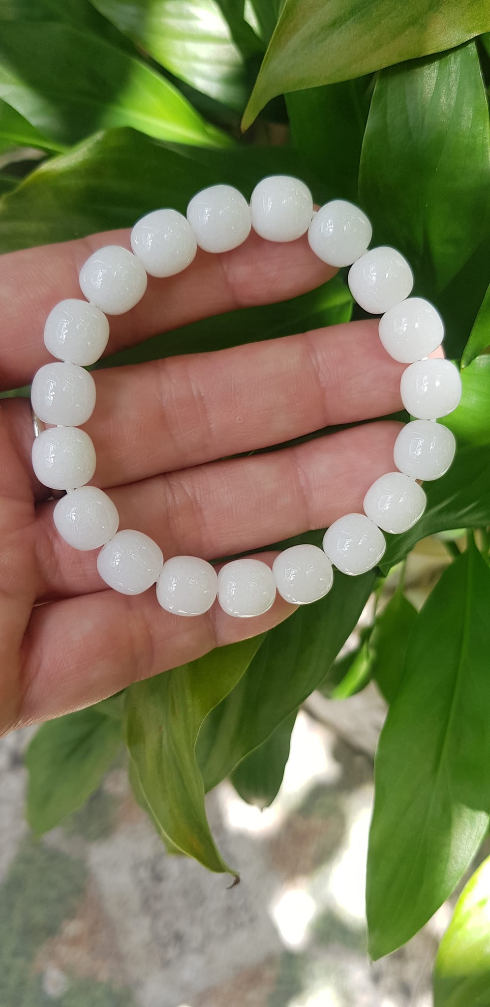 Vòng Tay Nữ Đá Ngọc Hoà Điền TRẮNG bầu Tự Nhiên Size 9li5 đẹp Màu Trắng sáng Nữ mệnh Kim Thủy Mang năng lượng tích cực may mắn tài lộc tốt công việc đeo đẹp xinh tay ạ