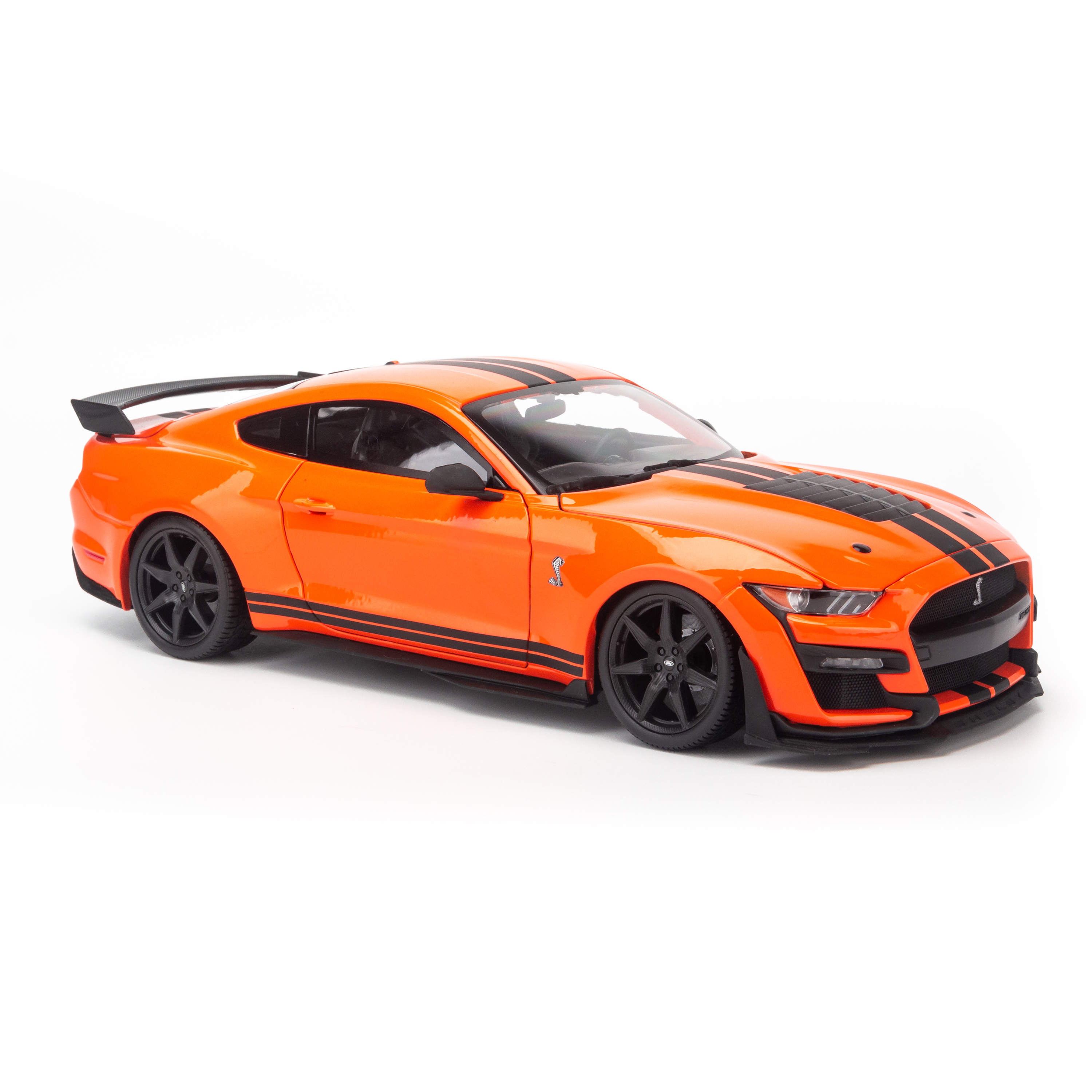 Mô hình xe Ford Mustang Shelby Cobra GT500 1:18 Maisto 31388