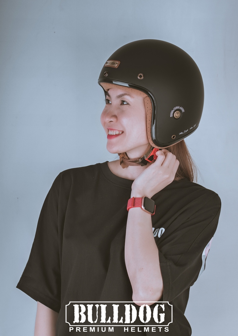 Mũ Bảo Hiểm 3/4 Cổ Điển BULLDOG Heli Sợi Thuỷ Tinh