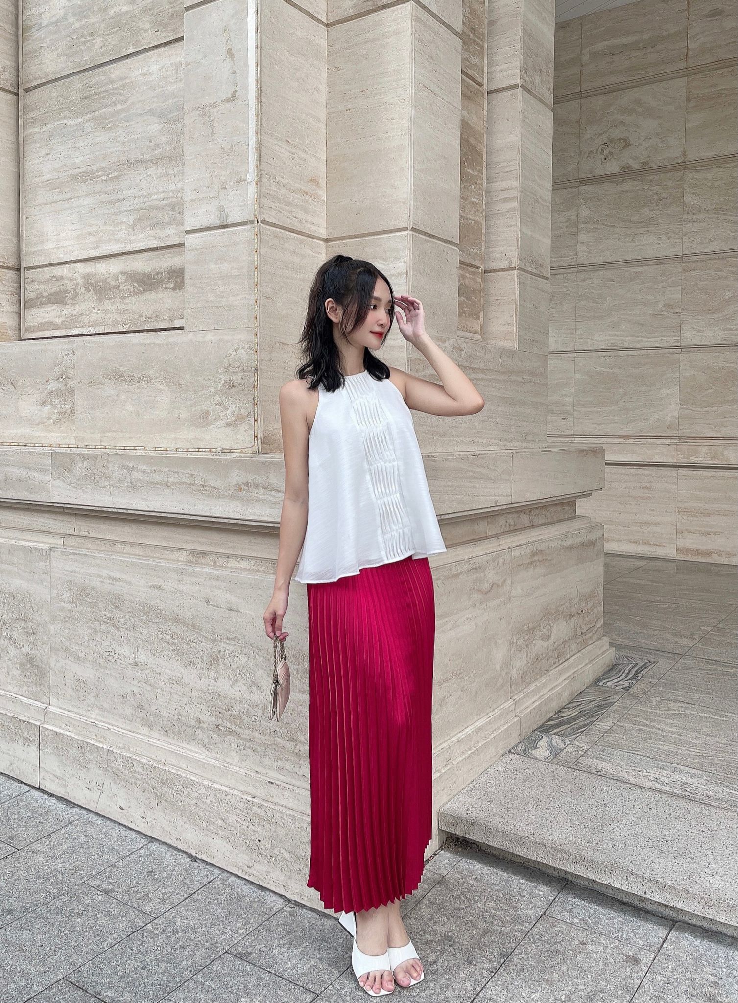 OLV - Chân váy Satin Pleated Skirt in Red