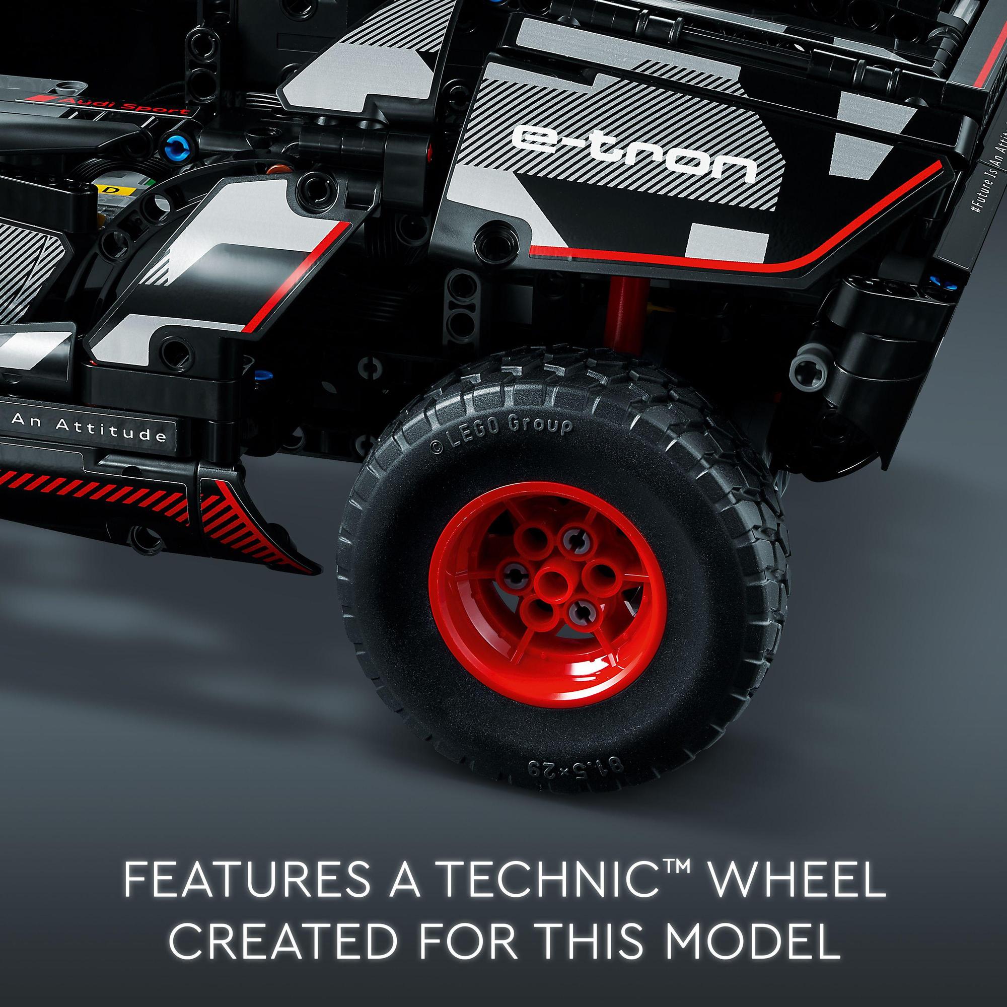 LEGO Technic 42160 Đồ chơi lắp ráp Siêu Xe Audi RS Q e-tron